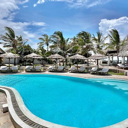 Terrazza Mawe Zuri Resort วาตามู ภายนอก รูปภาพ