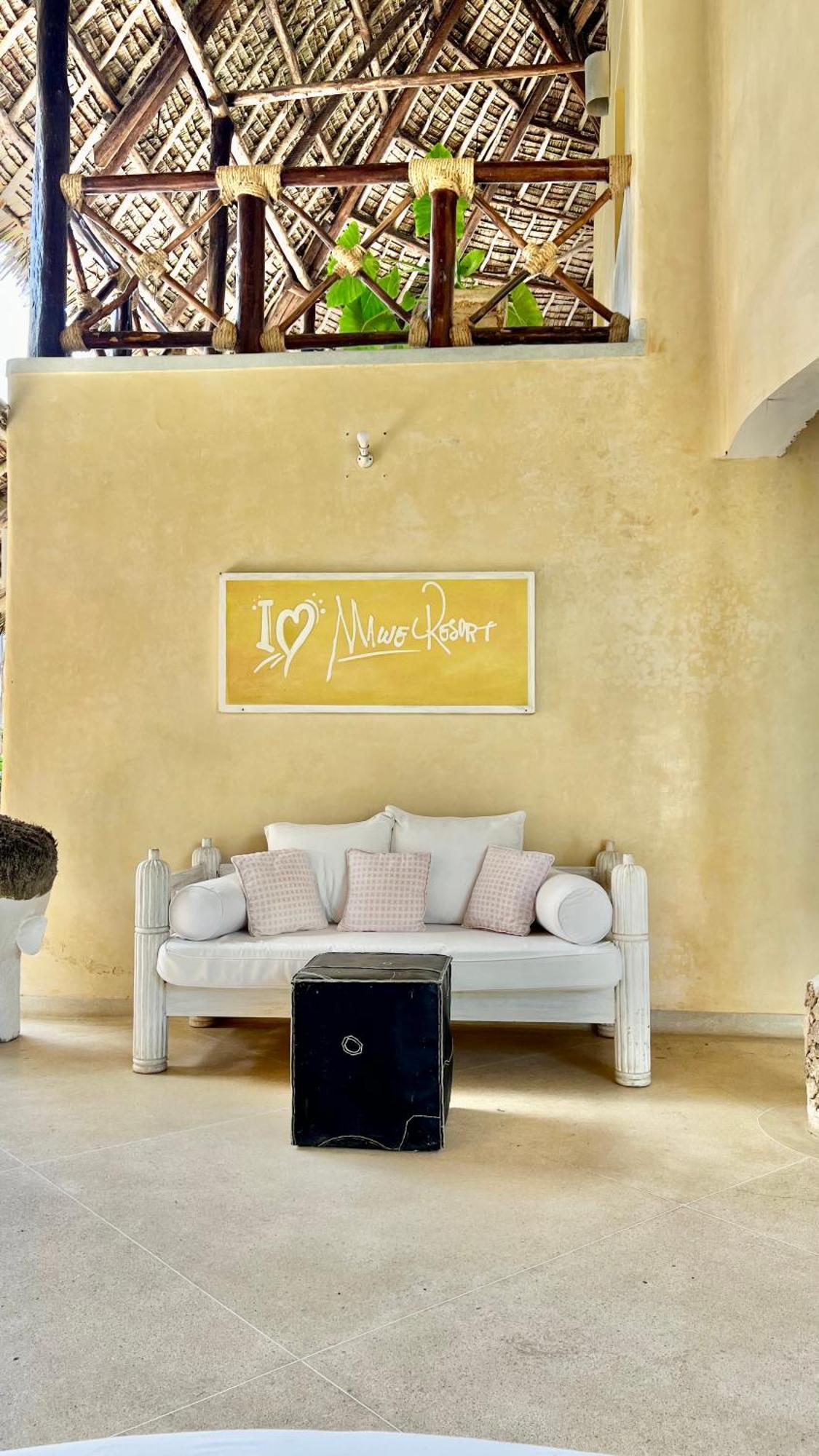 Terrazza Mawe Zuri Resort วาตามู ภายนอก รูปภาพ